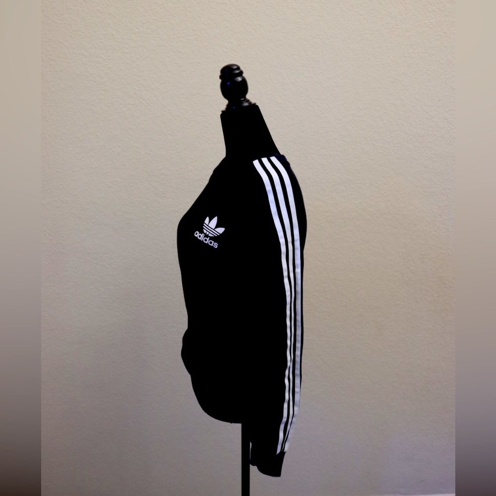 Adidas sweatshirt